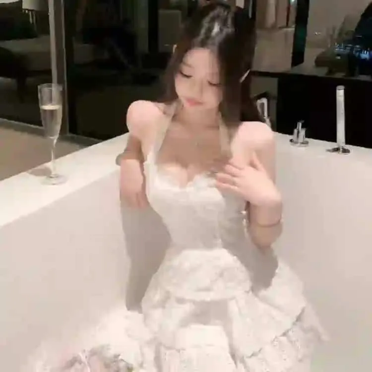 国产精品古风义诊《义诊乡邻》全集 - 义诊温暖乡邻
